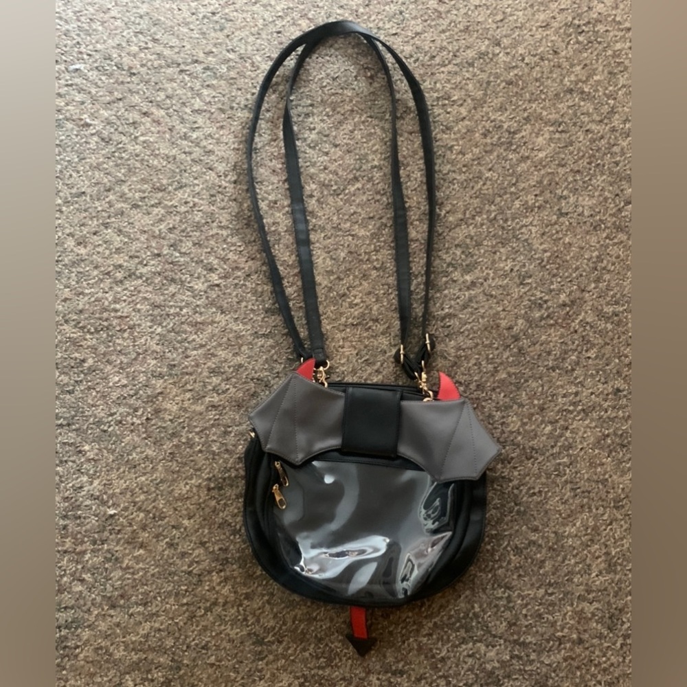 DEVIL KAWAII CROSSBODY ITA BAG (for pins :3)
